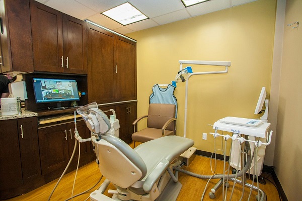 What Are the Different Kinds of Procedures That Dentists Deal With