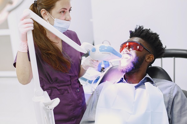Why Professional Teeth Whitening Is the Most Effective Approach